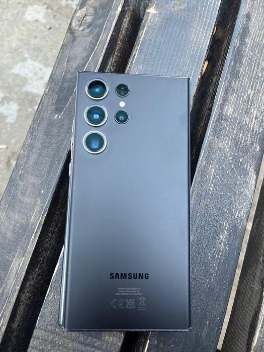 Samsung s23 ultra 512 gb/12 GB ,vând sau schimb