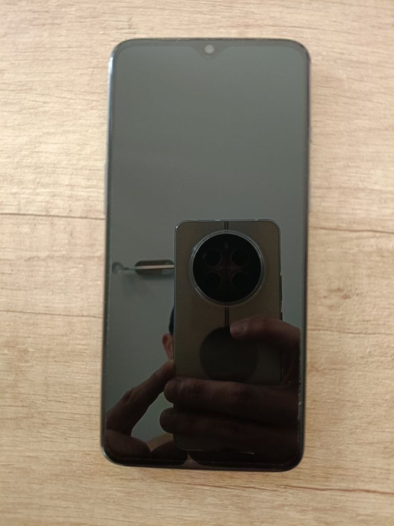 Telefon One Plus 7