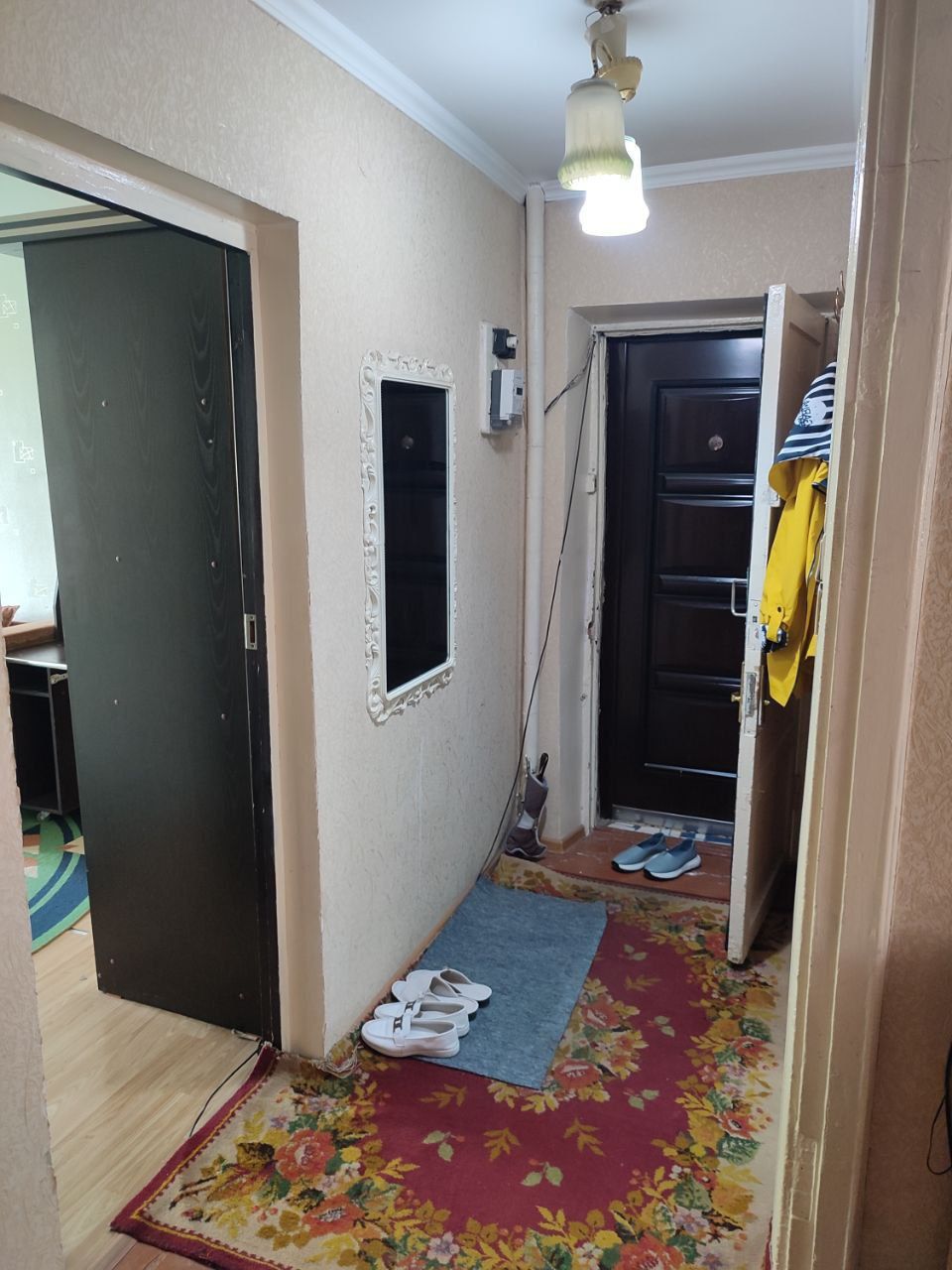 Аренда 3 комнатной, Шота Руставели,Аския базар
