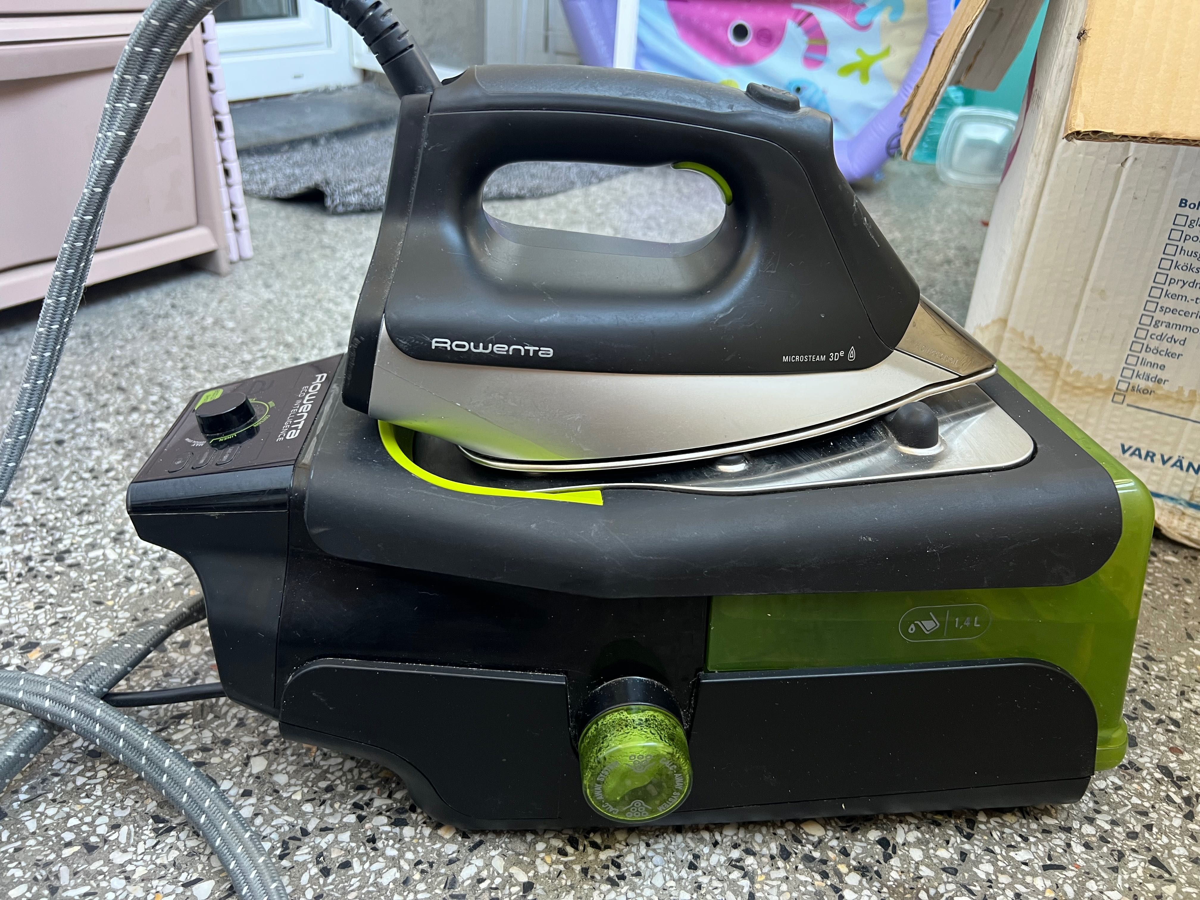 Парогенератор ROWENTA DG8880