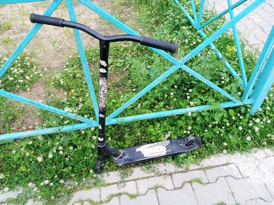 Трюковой самокат