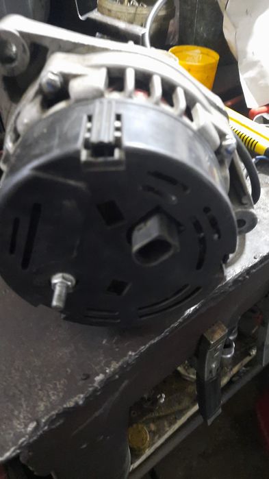 Продам генератор ваз