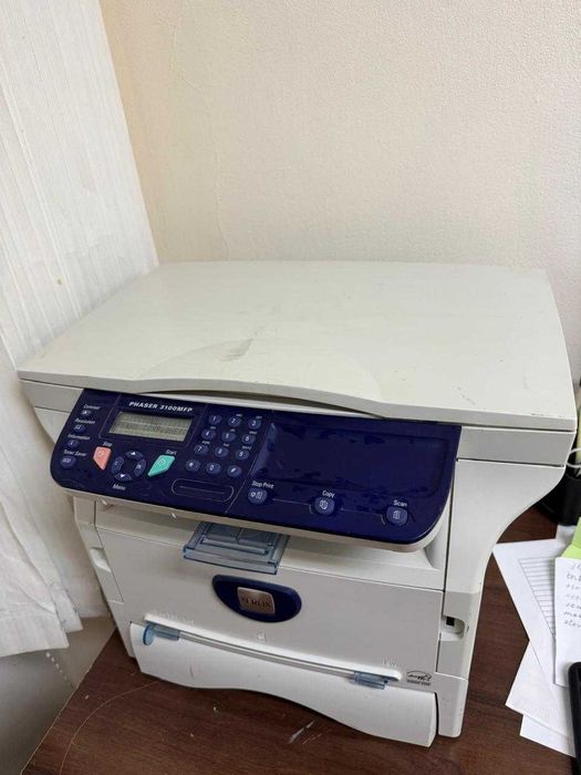Продам принтер Xerox