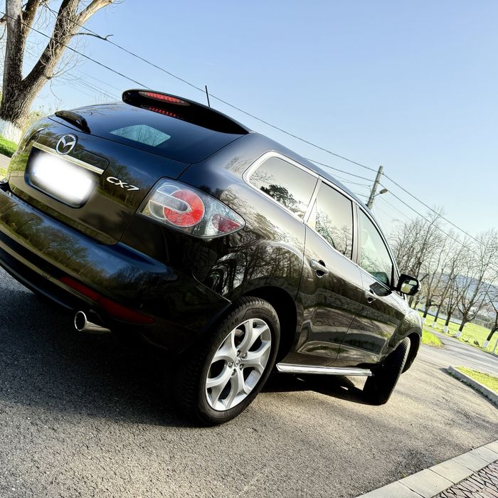 Mazda CX 7 2.2 Diesel 173 CP 2010 Euro 5 Negru perlat Trapa panoramica