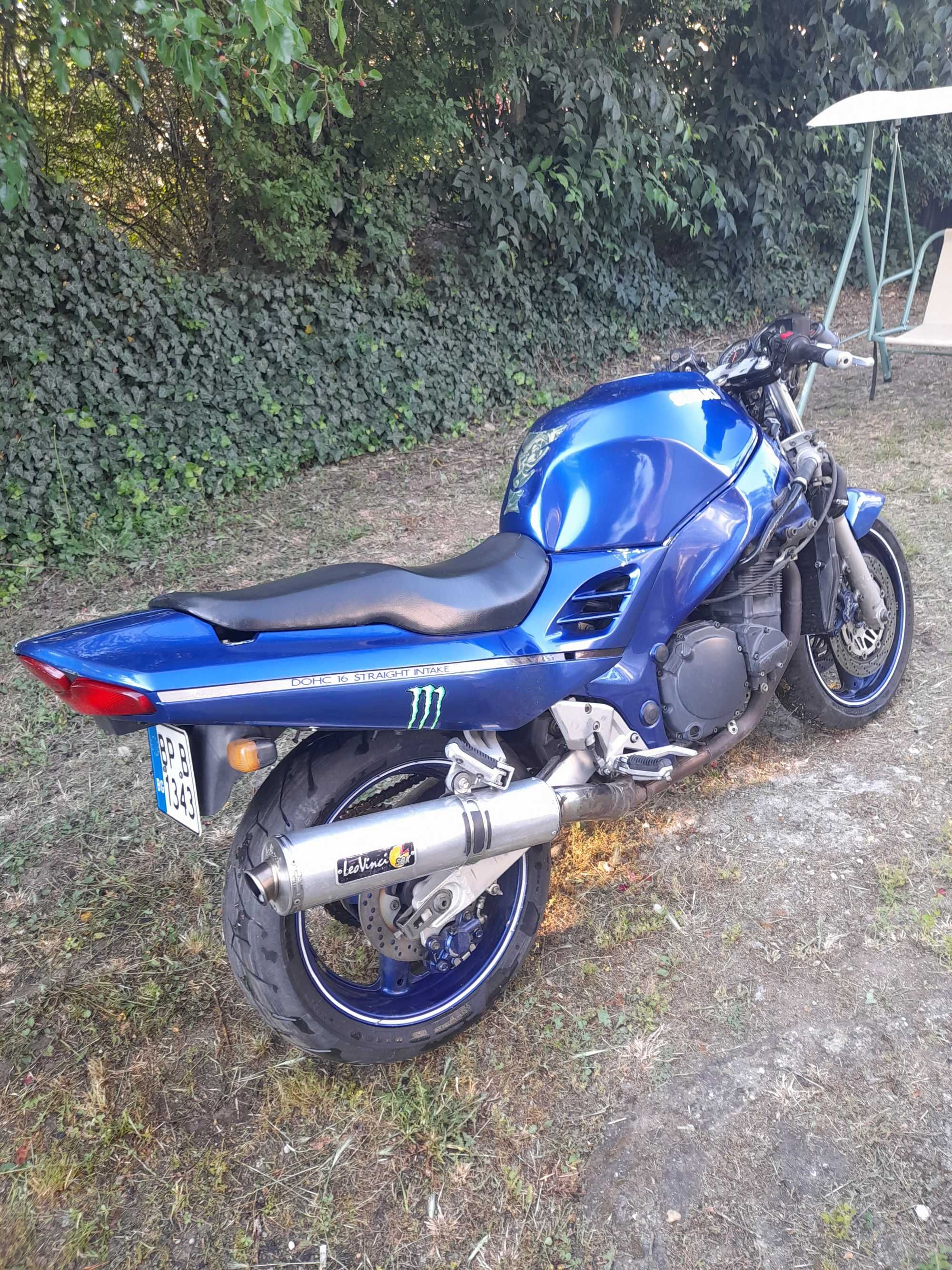 Suzuki RF950 1998