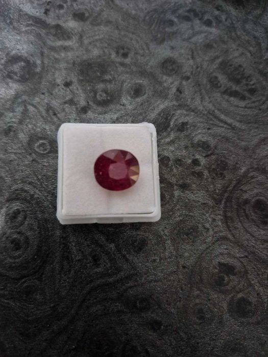 Natural Ruby (натуралний рубин)