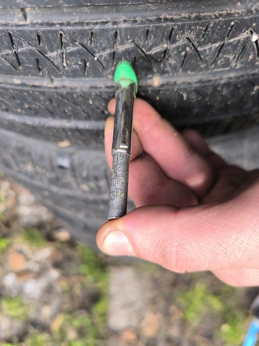 Всесезонни гуми 255 40 20