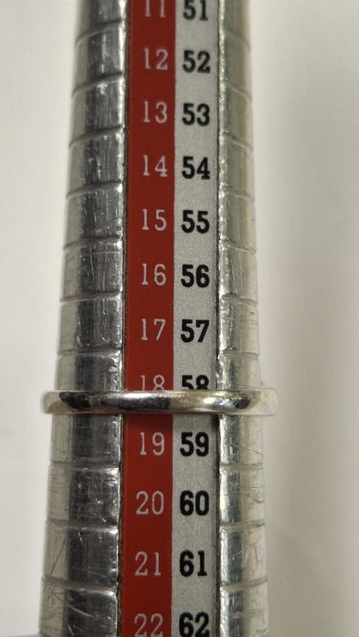 Златен Пръстен 2.24гр - 9 Карата Бяло Злато