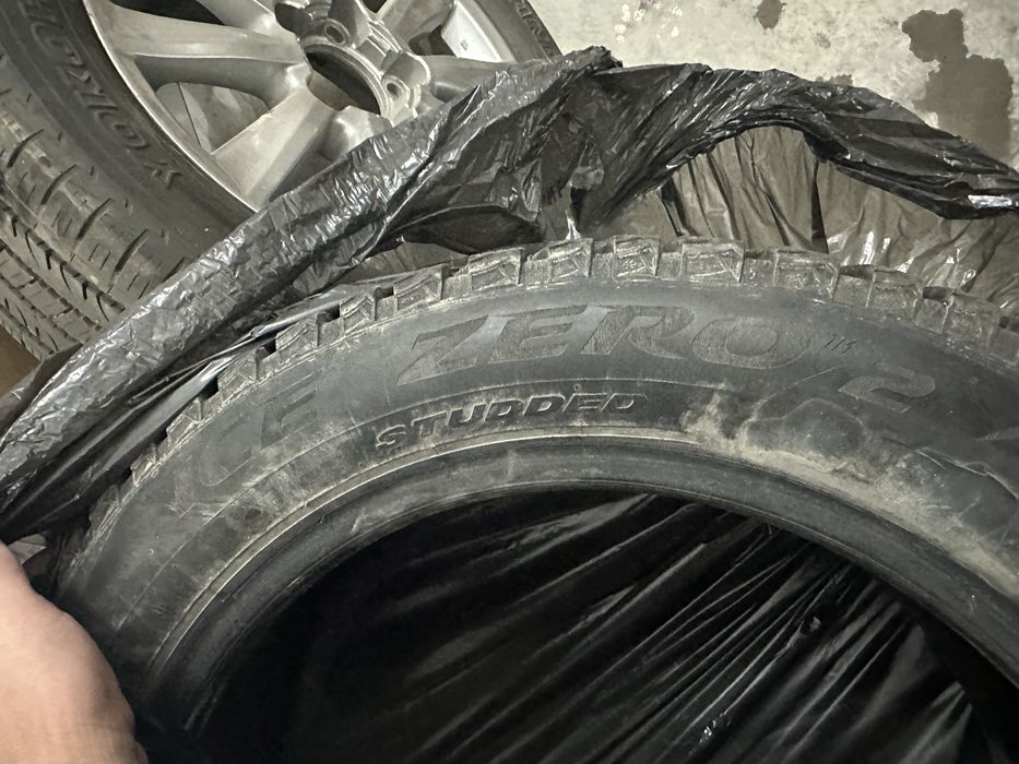 Pirelli Scorpion Ice Zero 2