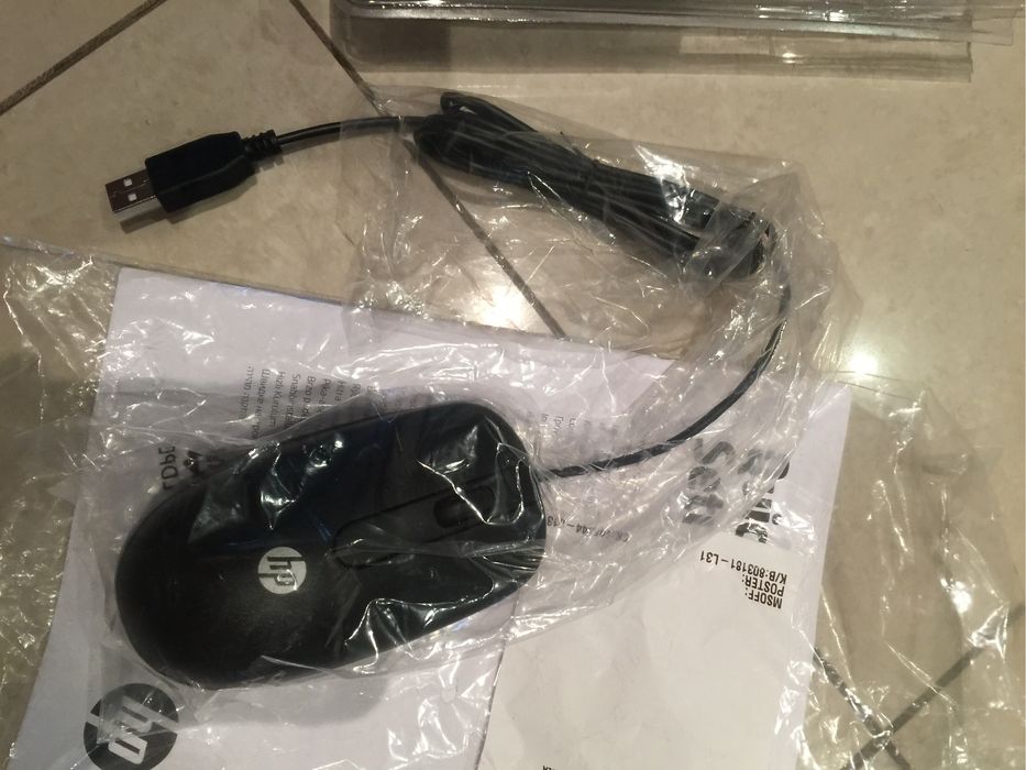 PC,Компютър и екран HP+клавиатура и мишка Hewlett-Packard