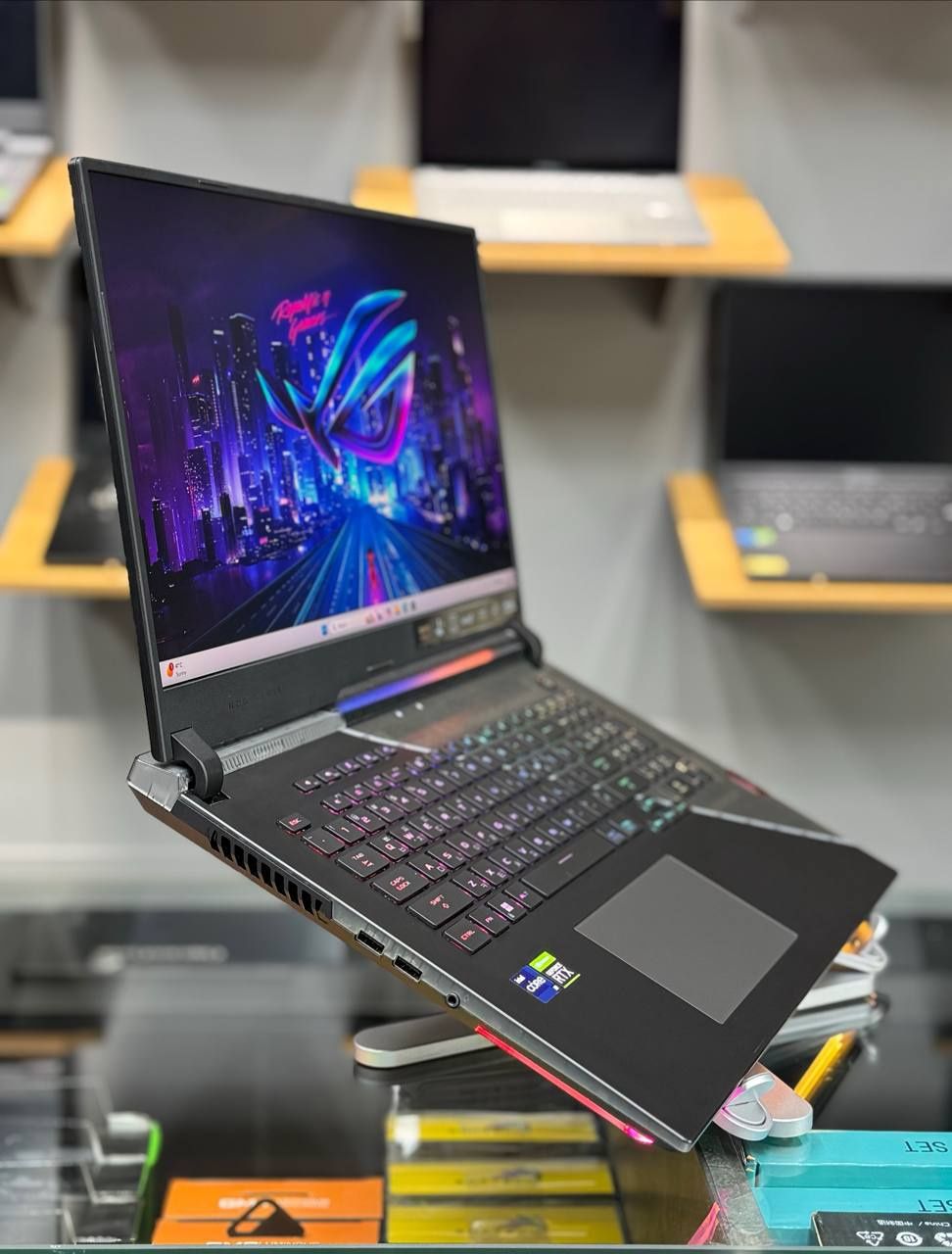 Asus Rog Strix SCAR [Nextech_NXT]