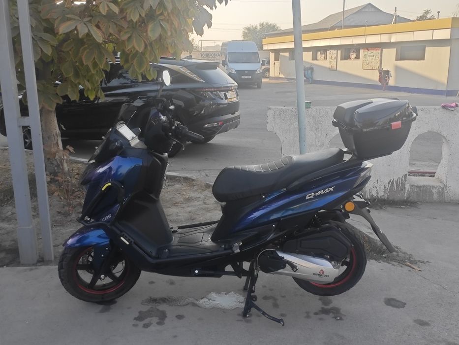 Скутер Q Max 150cc