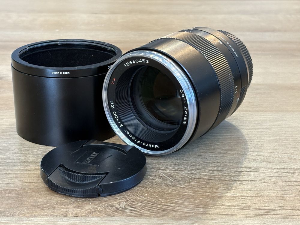 Продавам обектив Carl Zeiss Macro Planar T* 2.0/100 ZE for Canon EF