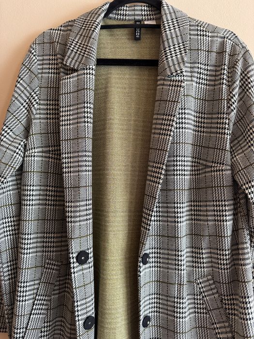 Trench HM in carouri