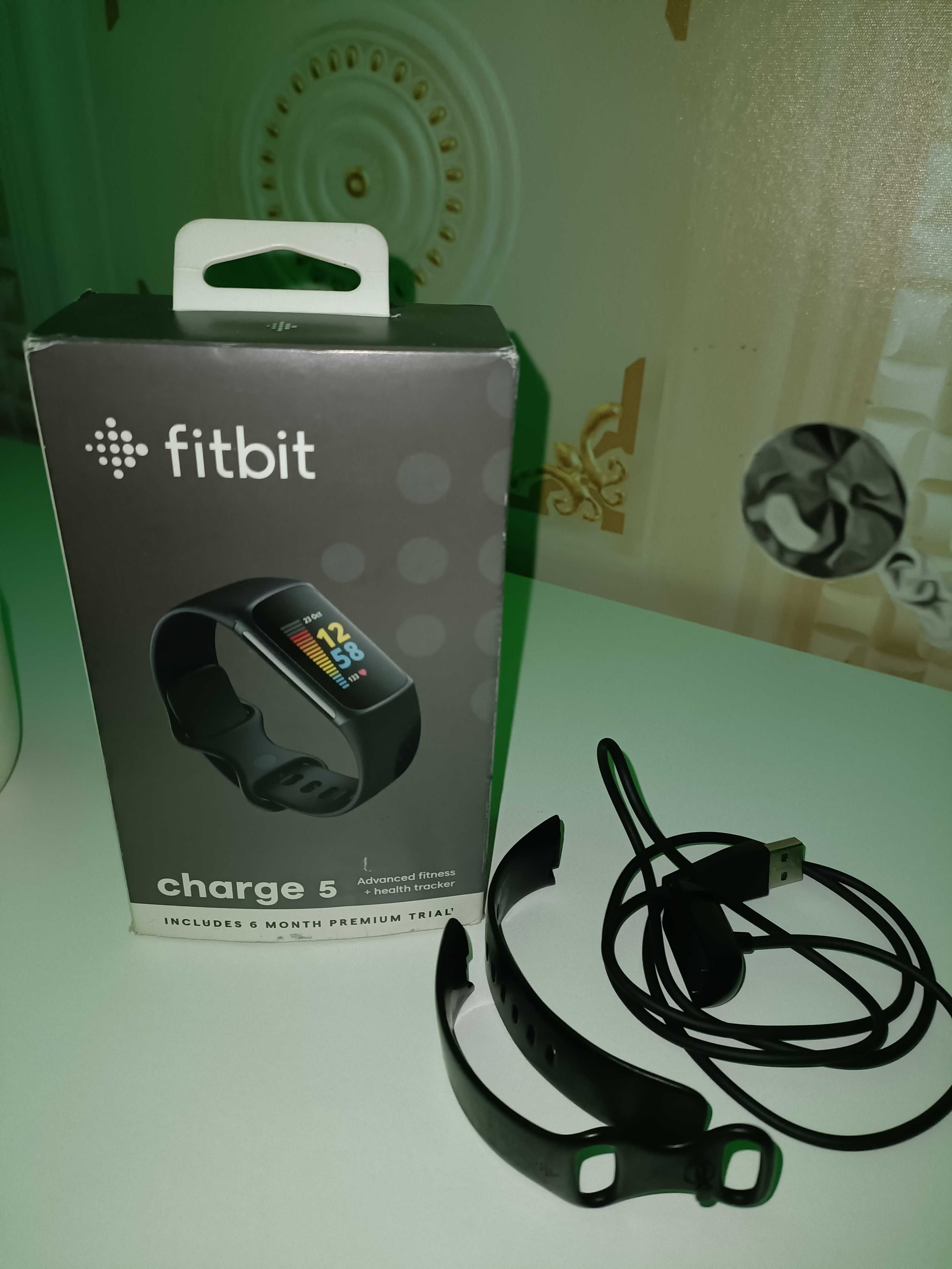 Brățară fitness Fitbit charge 5