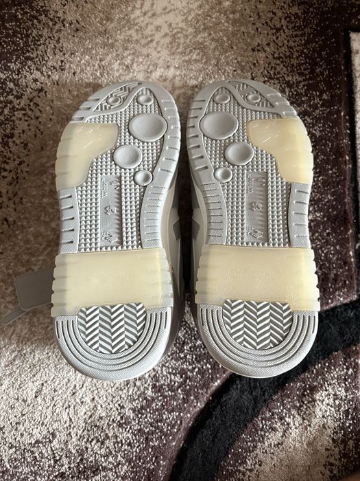 off white out off office