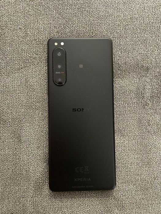 Xperia 5 iv 128 GB 8 gb ram