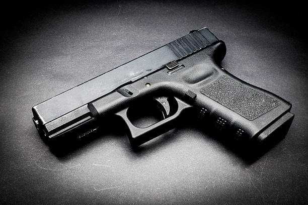 ~ GLOCK PUTERNIC !! [FULL PACHET] Pistol Metal Cu Gaz + Geanta Airsoft