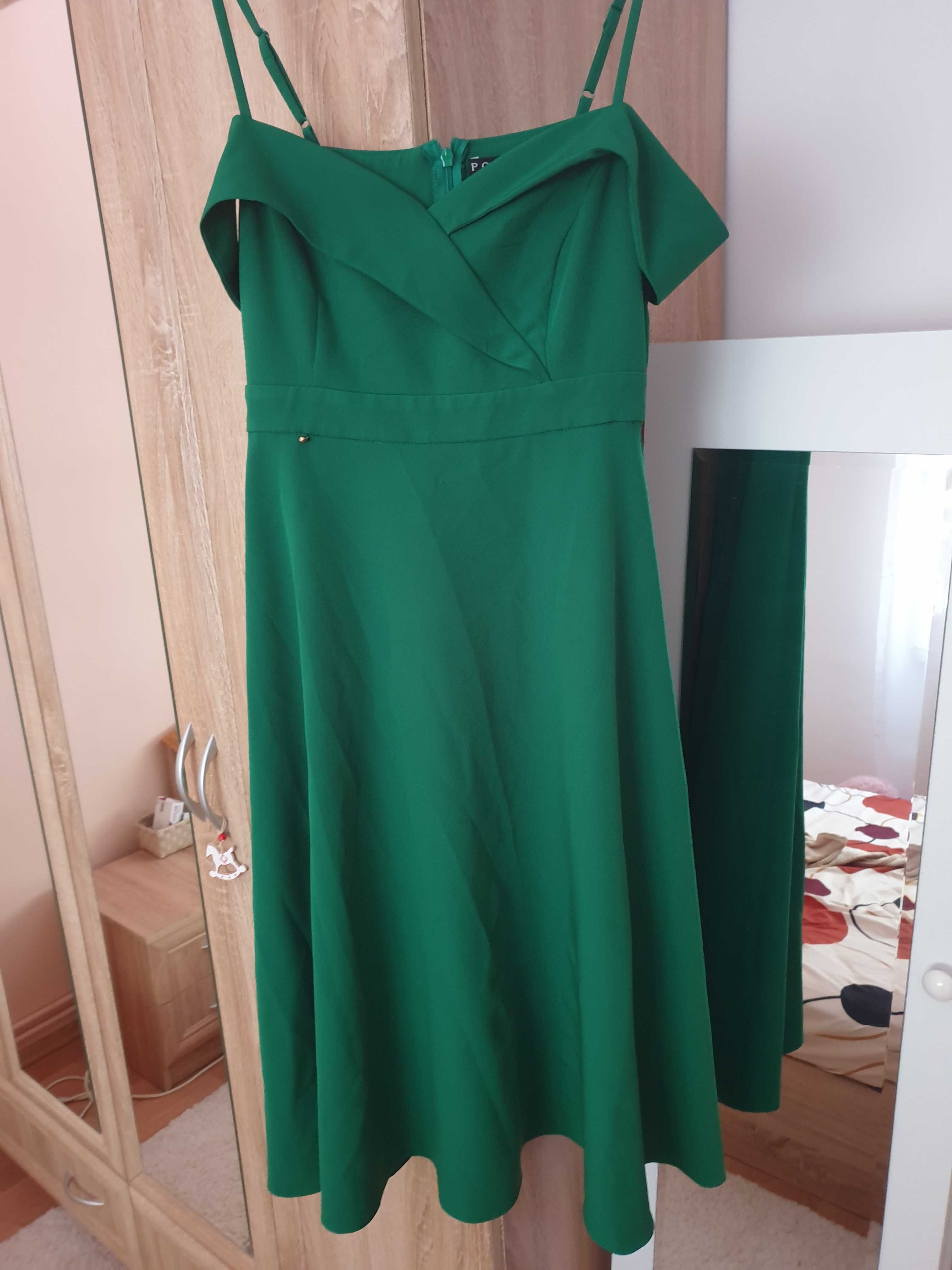 Rochie elegantă Poema cu decolteu pe umeri