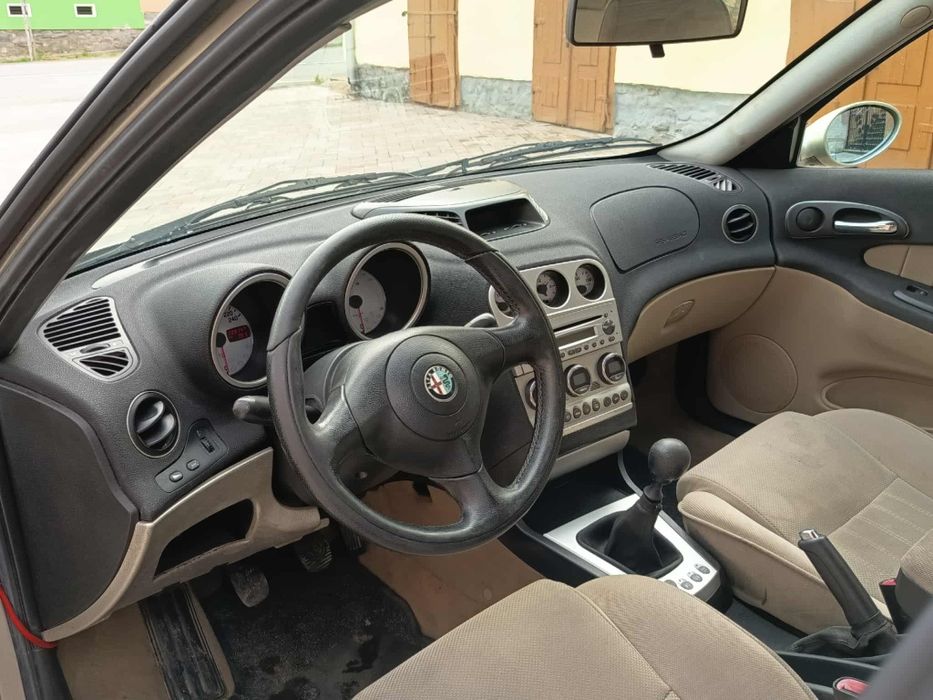 Vând Alfa Romeo 156 an 2005 1.9 jdm 115 cai Acte la zi proprietar