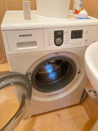 Продам стиральную машинку Самсунг Samsung