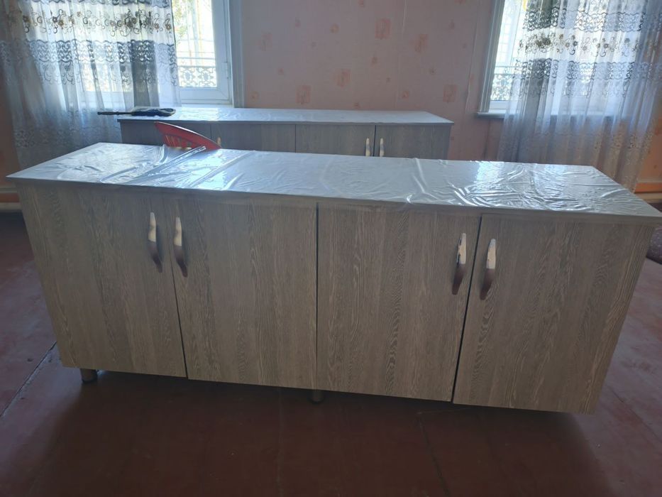 Magazin uchun mebellar