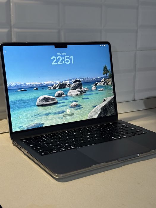 Macbook air  m2 2022