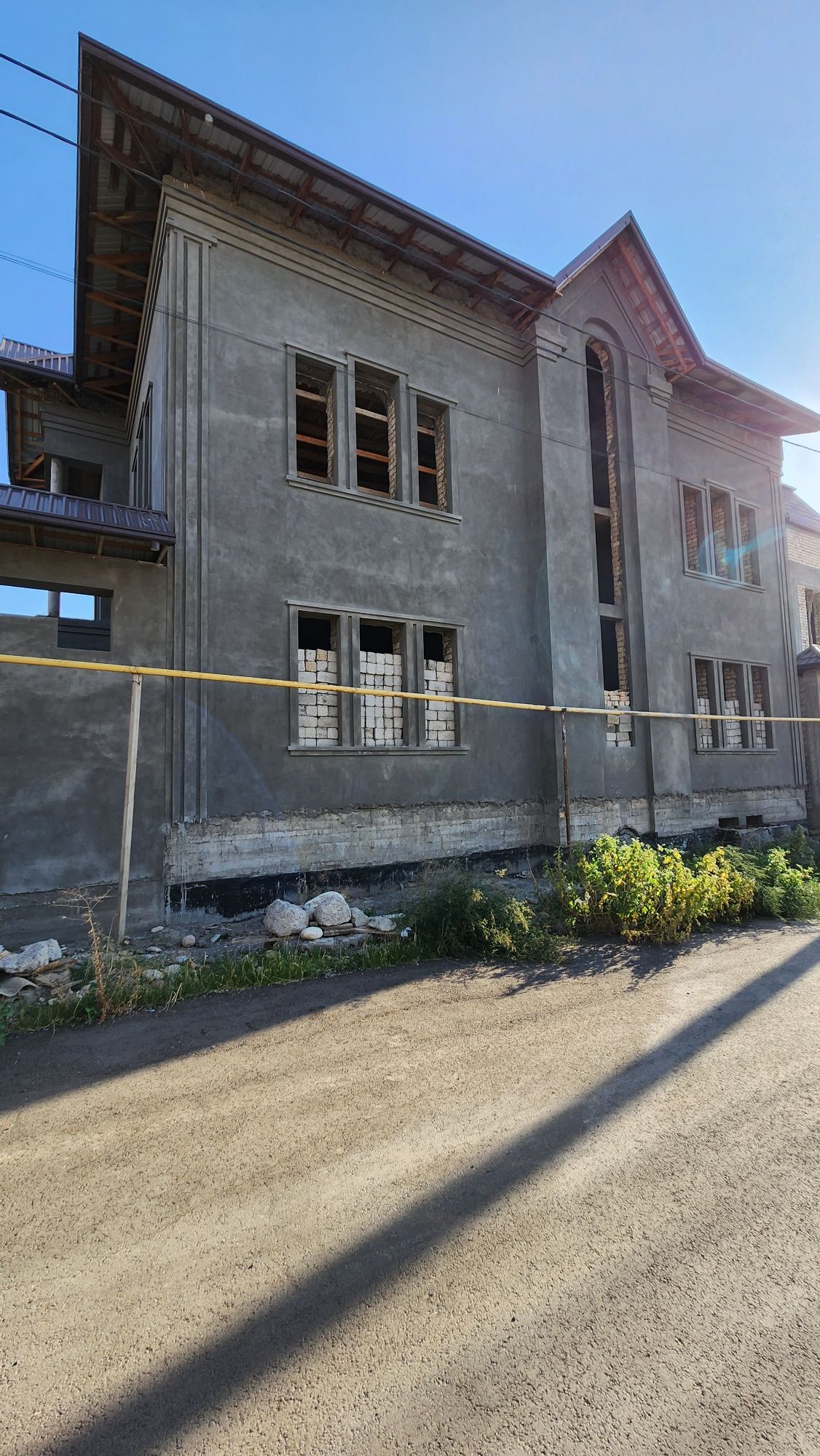 Продаётся евро дом [коробка], 6 соток в элитной махалле Чинор, Тузель