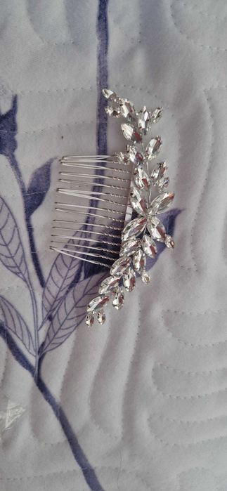 Diadema mireasa celee cu pieptan 50 lei