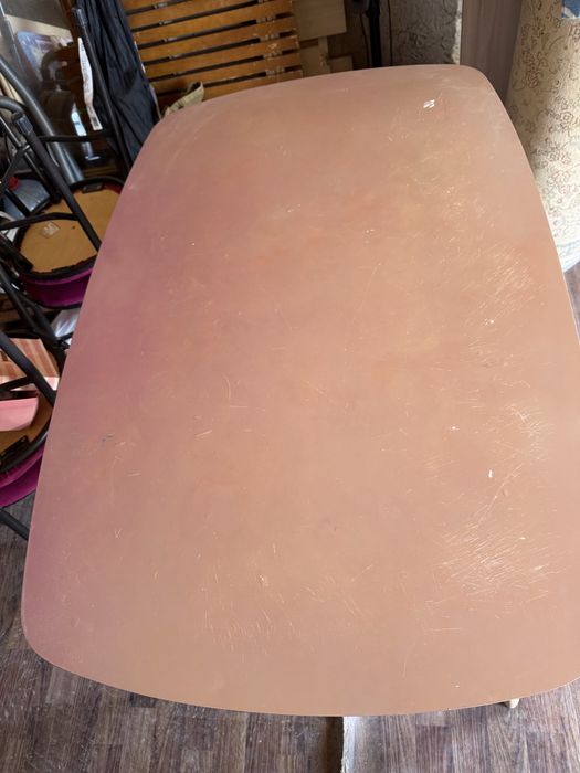 Стол и стулья для кухни