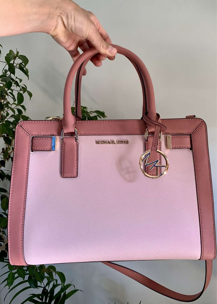 Дамска чанта Michael Kors