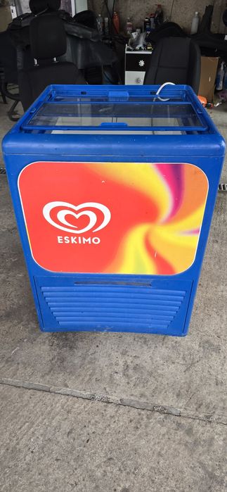 Фризер витрина 50х50 85