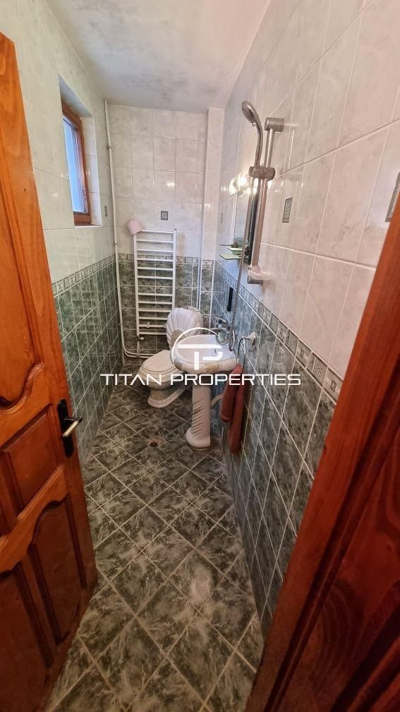 Дава се под наем Къща в Варна, Бриз - 160 кв.м за 1300 € - Снимка #5