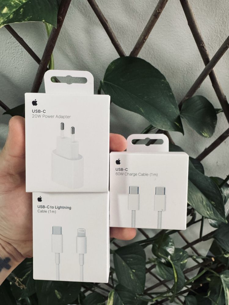 Incarcator pentru iphone