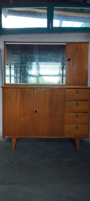 Сервант поодам 10.000