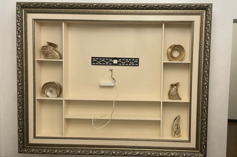 Рамка для телевизора без статуеток