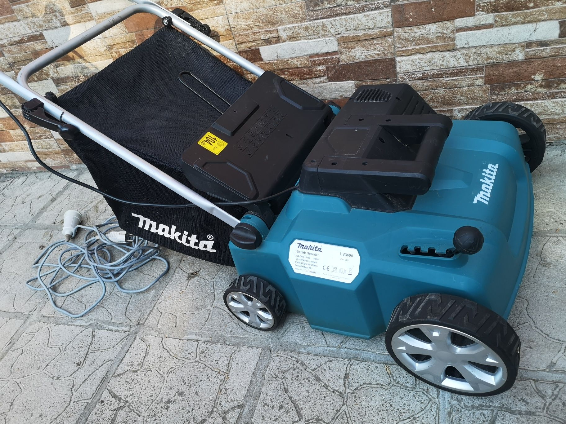 Айратор Makita UV3600  1800WAT 360mm