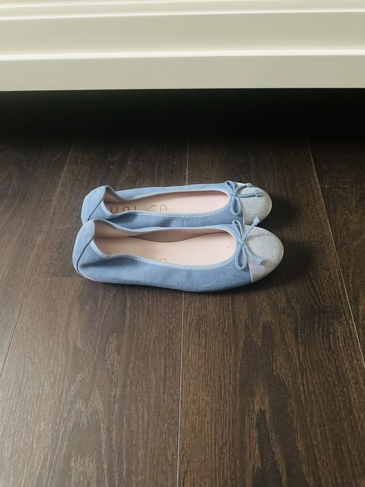Balerini din piele intoarsa , noi marimea 37 / 38