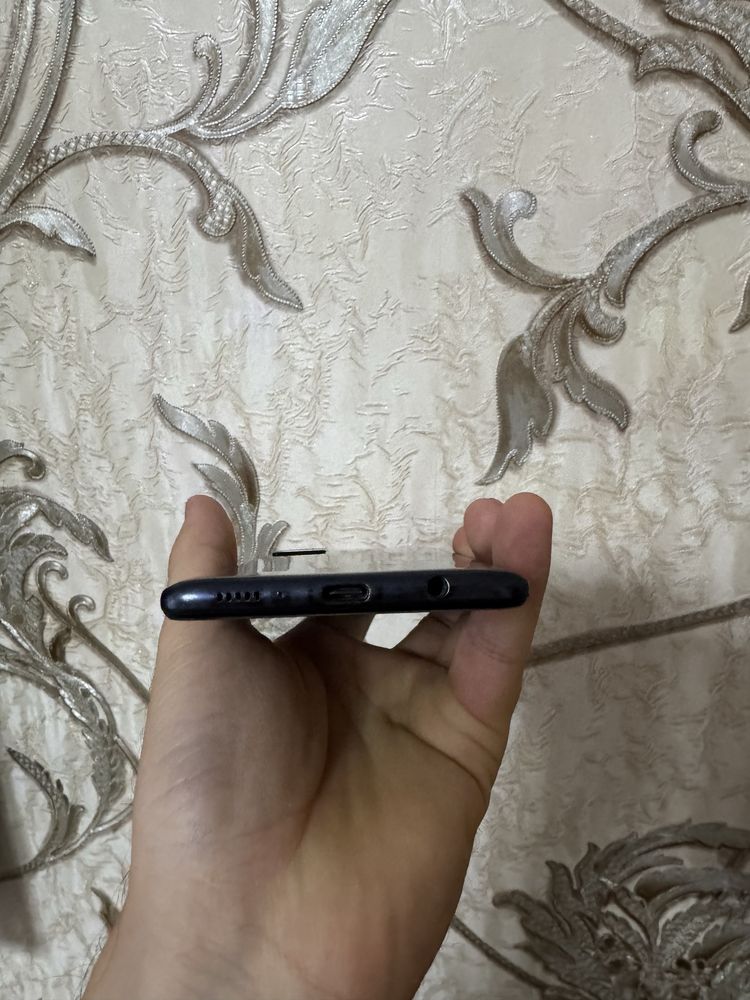 Samsung galaxy A51 64talik