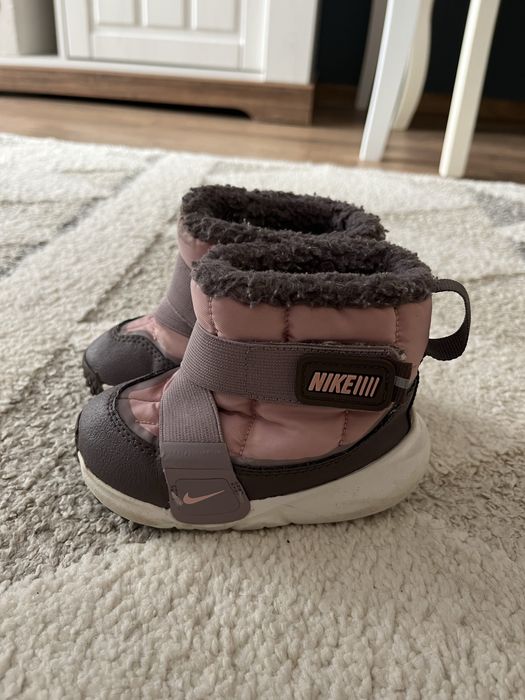 Ботуши на найк 22р-р