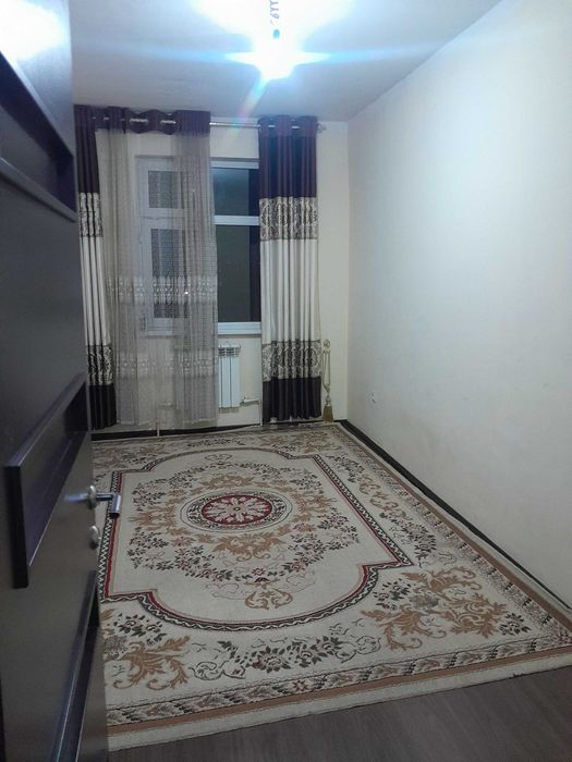 Bek baraka bozori yonida yashashga tayyor 2 xonali kvartira — 54 kv.m”