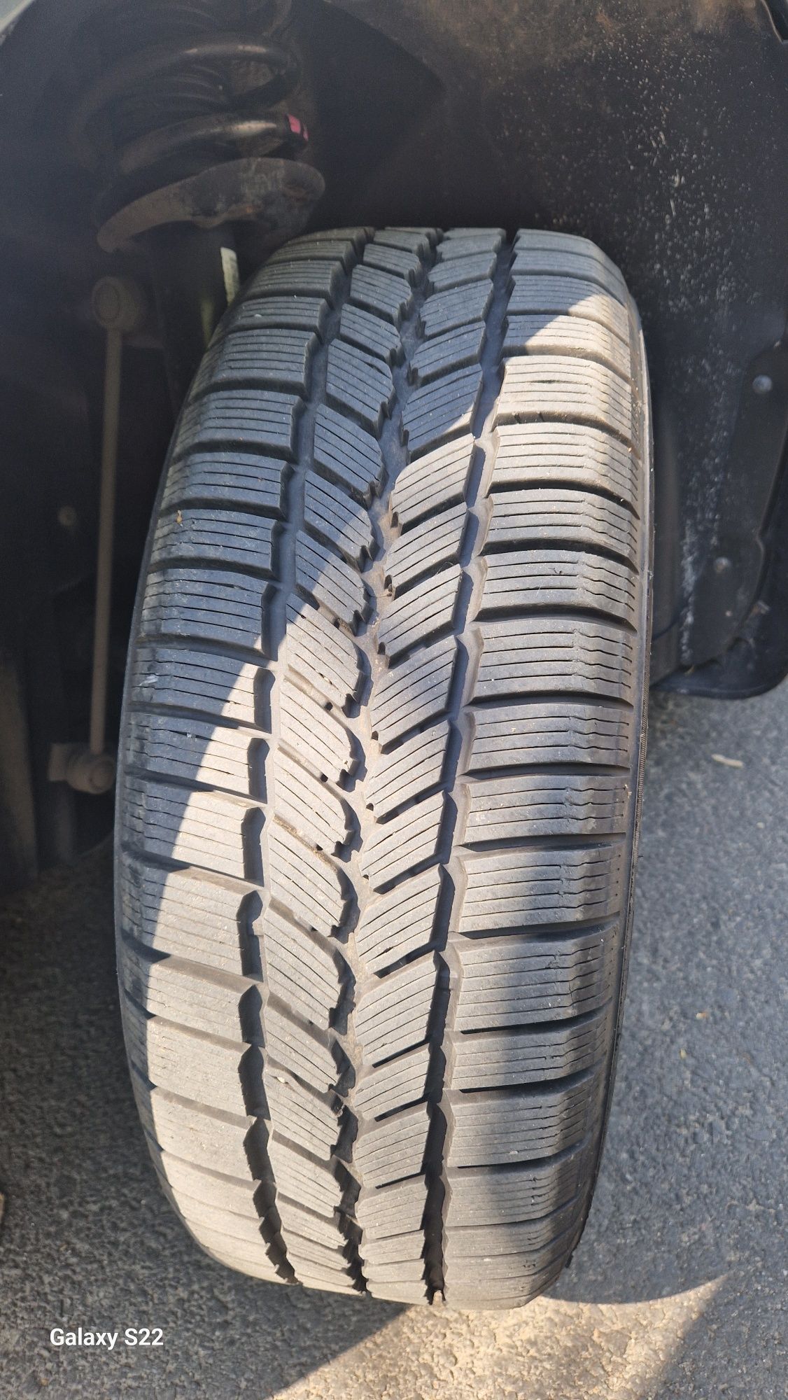 Cauciucuri Michelin Agilis 51 Snow 215/60r16c 103 101 T