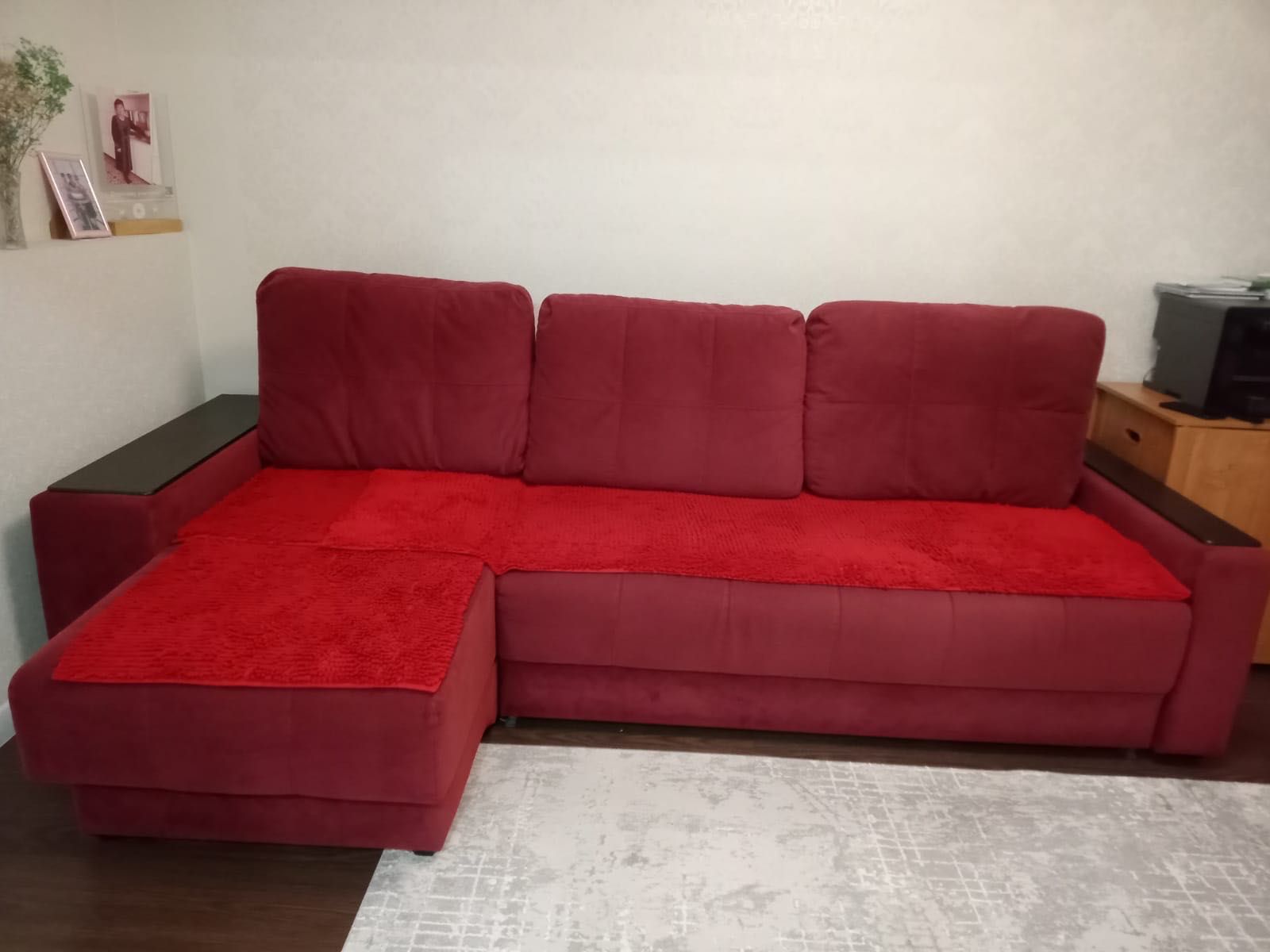 Продам диван в отличном состоянии
