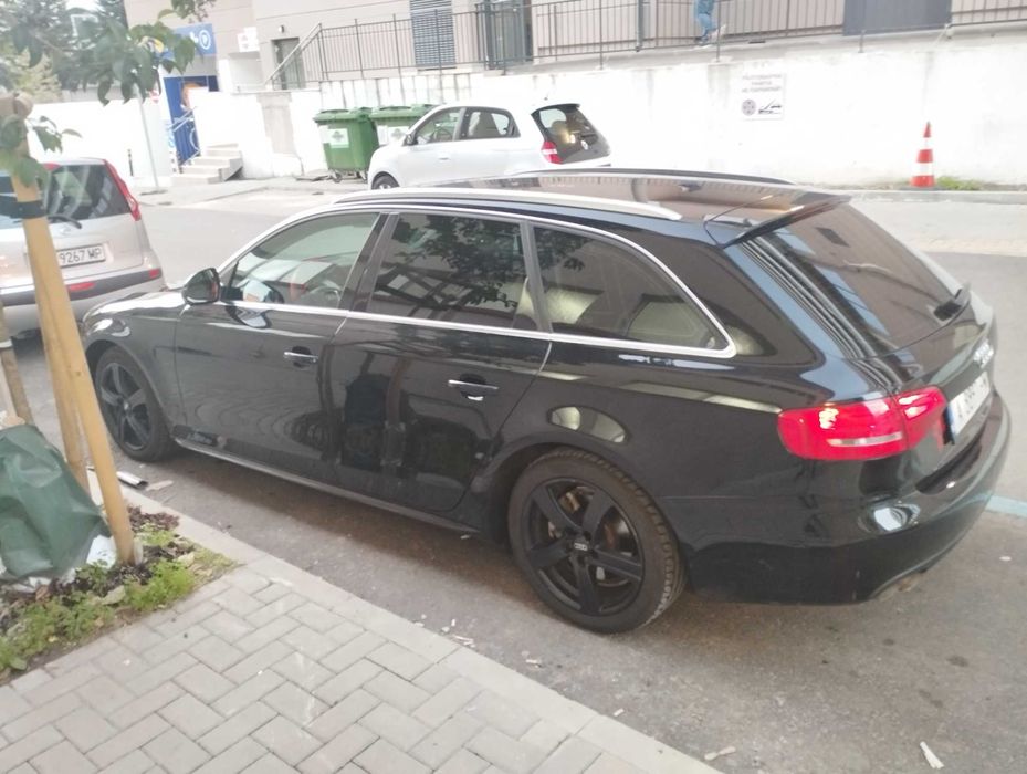 Продавам личния си автомобил - Audi a4 b8 avant 2009г. Дизел