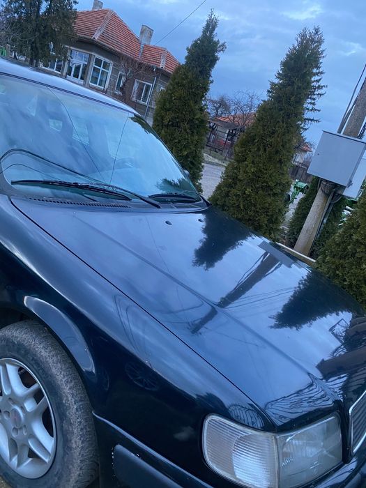 Audi 100 на части