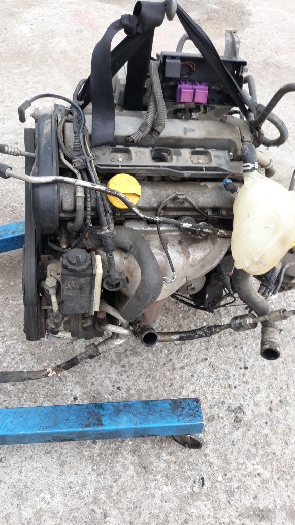 Motor opel vectra b