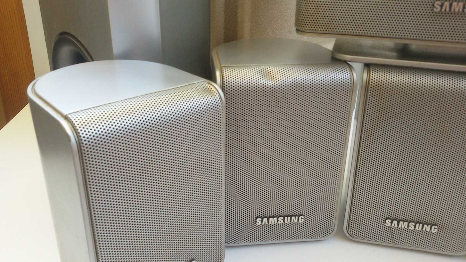 Комплект колонки Samsung SP-250
