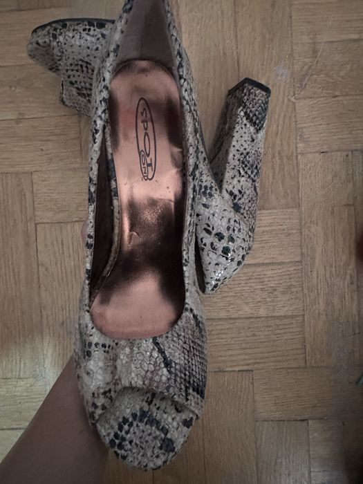 Дамски обувки с принт