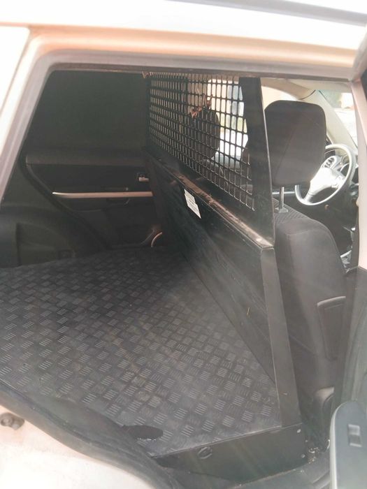 Suzuki Grand Vitara 1,9 4x4 klima an 2010 recent adusa