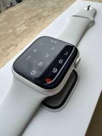 Apple Watch 8 45mm LTE